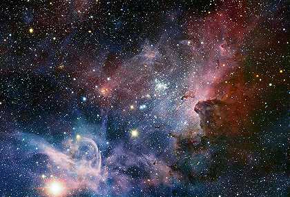 船底座星云的红外图像`Image of the Carina Nebula in infrared light by Cosmic Photo