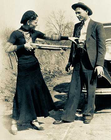邦妮·帕克和克莱德·巴罗，美国罪犯`Bonnie Parker and Clyde Barrow, American Criminals by American History