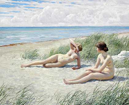 1916年，两名年轻女子躺在霍恩贝克海滩享受阳光`Two Young Women Lying on Hornbaek Beach and Enjoying the Sun, 1916 by Paul Fischer
