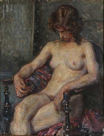 坐在椅子上的裸体女模特`En nøgen kvindelig model siddende på en stol by Viggo Johansen