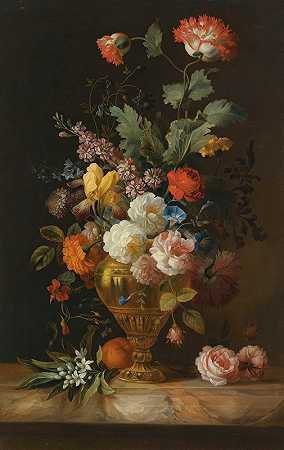 在大理石壁架上的金属花瓶里，玫瑰花和其他花朵的静物画`A Still Life Of Roses And Other Flowers In A Metal Vase On A Marble Ledge by Jakob Bogdány