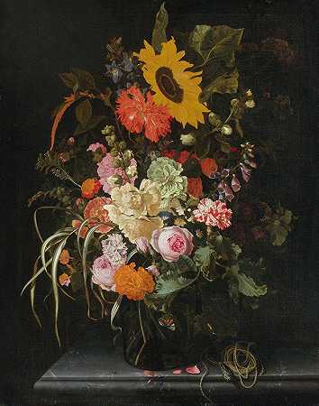 《玫瑰、康乃馨、金盏花和其他花卉与向日葵和条纹草的静物画》，玛丽亚·范·奥斯特维克著`Still Life Of Roses, Carnations, Marigolds And Other Flowers With A Sunflower And Striped Grass (1680) by Maria van Oosterwijck