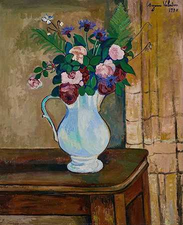 苏珊娜·瓦拉登的一束玫瑰、蓝莓和蕨类植物`Bouquet de roses, bleuets et fougères (1930) by Suzanne Valadon