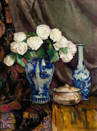 Stefan Filipjewicz的《白玫瑰》`White Roses (1919) by Stefan Filipkiewicz