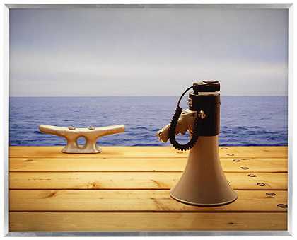 航海场景与扬声器，2004年。 by Rodney Graham