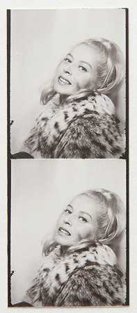 霍莉·所罗门（摄影棚地带），约1963年 by Andy Warhol