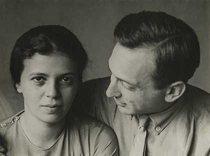 伊丽莎白和我，1932年 by André Kertész