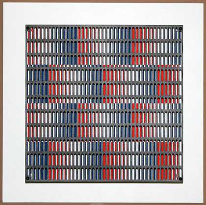 振动蓝色和红色条纹，2010年 by Antonio Asis