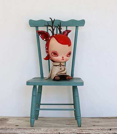 Calliope座椅（2021） by Kathie Olivas
