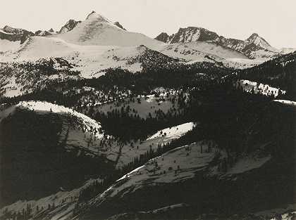 《雪的住所》，选自High Sierras（约1923年）的帕尔梅式印花公文包 by Ansel Adams