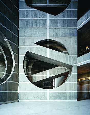 国民议会大厦（1962-1973） by Louis Kahn