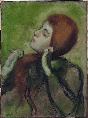 梳头的女人（约1894年） by Edgar Degas