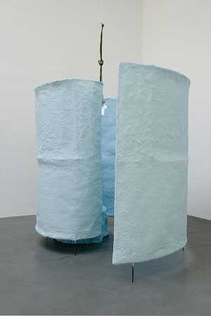 蓝色（2006） by Franz West