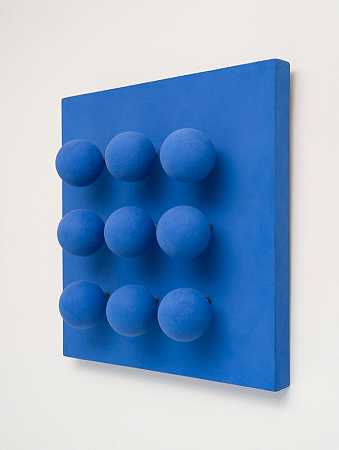 单色蓝色|触摸球（1969年） by Antonio Asis