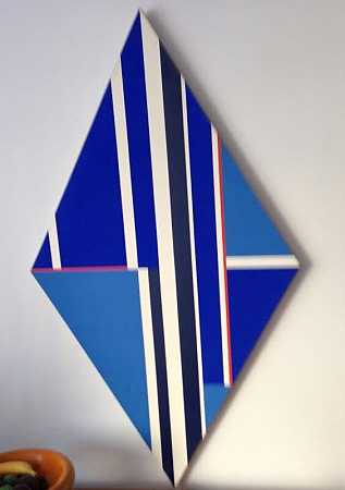 蓝色菱形（1976） by Ilya Bolotowsky