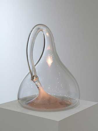 Klein瓶，带有自己制作的形象（罗伯特·莫里斯之后）（2014年） by Gary Hill