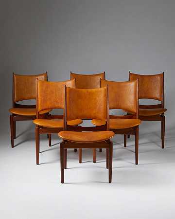 一套六把餐椅，“埃及式”（1949年） by Finn Juhl