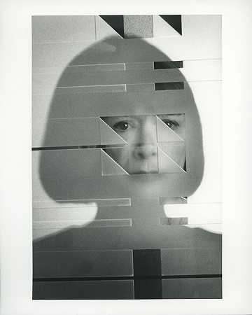 Joan Didion（2001） by Duane Michals