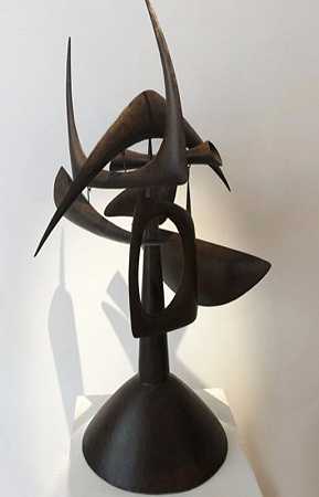 La Recoronador 122厘米（2006年） by Philippe Hiquily