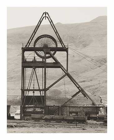 英国南威尔士特雷赫伯特格伦亨达煤矿蜿蜒塔 – 伯纳德·安-希拉·贝彻