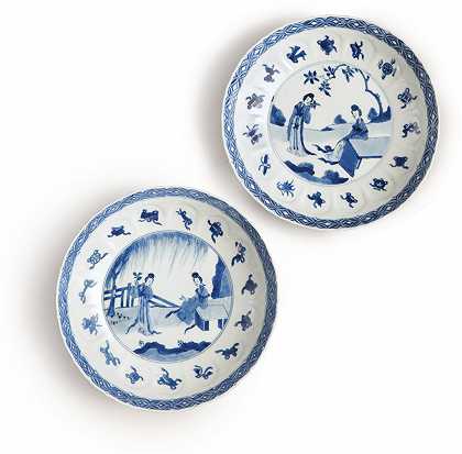 一对中国青花造型的盘子，清代，康熙时期 – 一对中国青花盘——清康熙时期