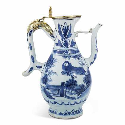 中国青花瓷壶，镀银底座，17世纪中期，底座可能是英国或佛兰芒语 – A-中国青花瓷-镀银水壶-坐骑-17世纪中期-坐骑-可能是-英语-或-佛兰芒语