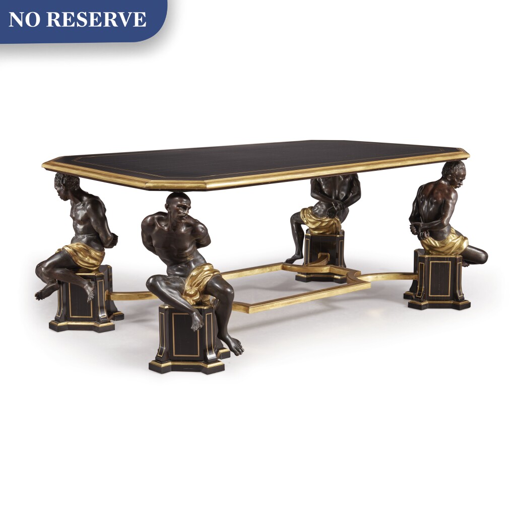 20世纪皮埃特罗·塔卡（PIETRO TACCA）之后的黄铜镶嵌乌木、镀金和镀金青铜矮桌，带有雕像支撑 – A-黄铜-镶嵌-乌木-镀金-镀金-青铜-低桌-带图形支架-后-PIETRO-TACCA-20世纪