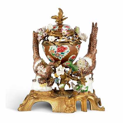 18世纪中期，路易十五时期镀金青铜镶嵌的梅森和中国出口瓷壶香花 – A-LOUIS-XV-GILT-Brown-MOUNTED-MEISSEN-AND-CHINESE-EXPORT-Ceral-POT-POURRI-18世纪中期