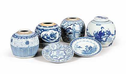 一组四个蓝色和白色的姜罐，中国，19-20世纪 – 四人一组蓝白姜罐中国19-20世纪