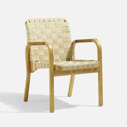 扶手椅，45型（1947年） by ICF, Alvar Aalto