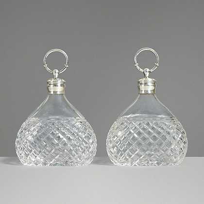 双摇瓶（约1955年） by Hermès, Baccarat
