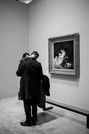 博物馆的一天，Kiss（2017-2018） by Gérard Uféras