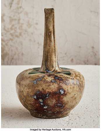 瓶颈花瓶（约1899年） by Edmond Lachenal