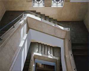 楼梯#11-博物馆（2012） by Hisaya Taira