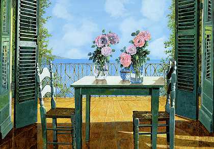 阳台桌上的玫瑰 – 5867×4099px