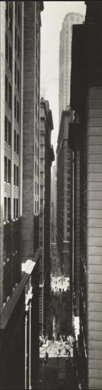 纽约交换广场（1934年） by Berenice Abbott
